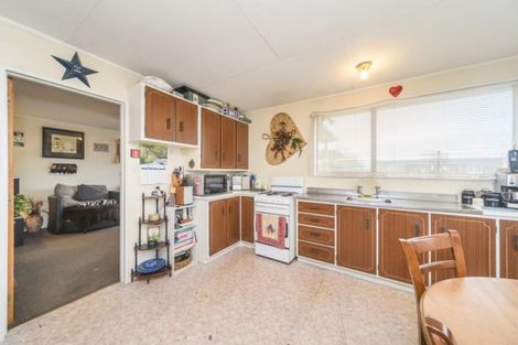 Photo of property in 5 Flint Street, Milson, Palmerston North, 4414