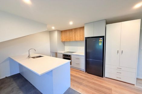 Photo of property in 4/28 Fitzherbert Road, Wainuiomata, Lower Hutt, 5014