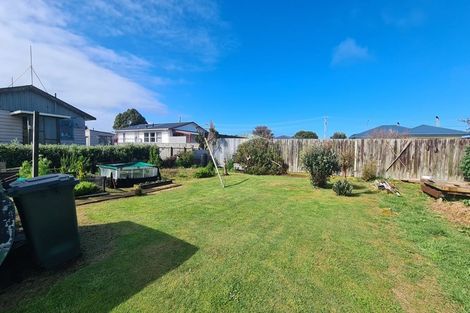 Photo of property in 10 King Street, Opunake, 4616