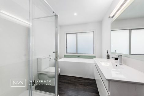 Photo of property in 90 Riverstone Drive, Riverstone Terraces, Upper Hutt, 5018