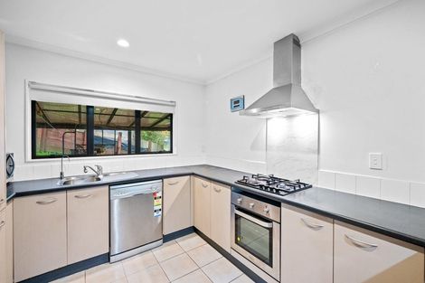 Photo of property in 83 Kamara Road, Glen Eden, Auckland, 0602