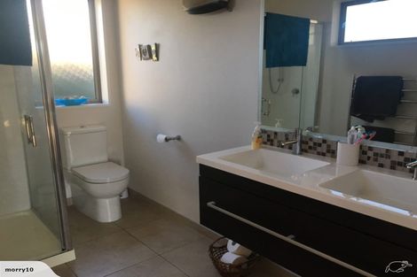 Photo of property in 8 Moa Street, Pegasus, 7612