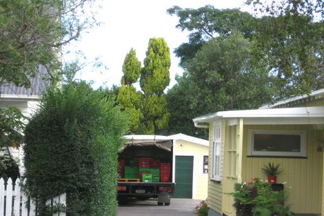 Photo of property in 24 Fairleigh Avenue, Mount Albert, Auckland, 1025