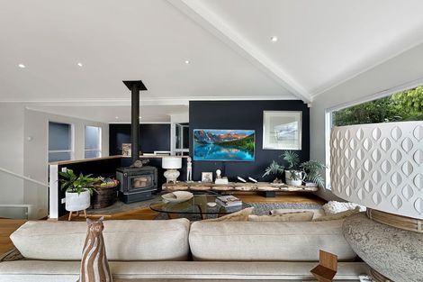 Photo of property in 13 English Bay Road, Opua, 0200