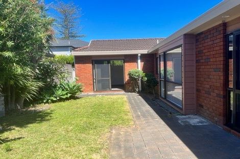 Photo of property in 2/45 Elliot Street, Howick, Auckland, 2014
