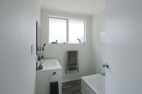 Photo of property in 1/11 Lowry Crescent, Stokes Valley, Lower Hutt, 5019