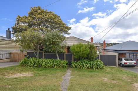 Photo of property in 305 Kenmure Road, Kenmure, Dunedin, 9011