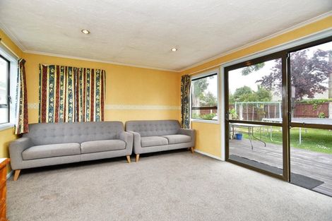 Photo of property in 22 Wingate Street, Redwood, Christchurch, 8051