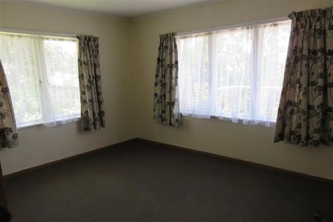 Photo of property in 17 Oreil Avenue, West Harbour, Auckland, 0618