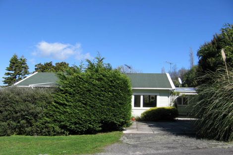Photo of property in 6 Bell Street, Featherston, 5710