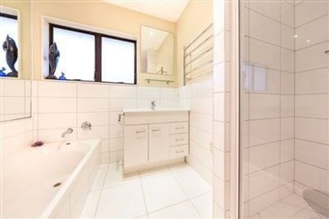 Photo of property in 8 Lorelei Place, Opaheke, Papakura, 2113