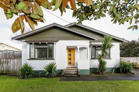 Photo of property in 14 Sanders Avenue, Westown, New Plymouth, 4310