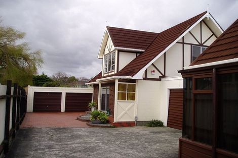 Photo of property in 18a Wai-iti Crescent, Woburn, Lower Hutt, 5010