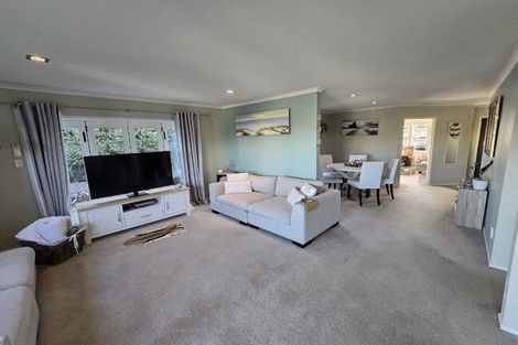 Photo of property in 11 Harwich Court, Gulf Harbour, Whangaparaoa, 0930