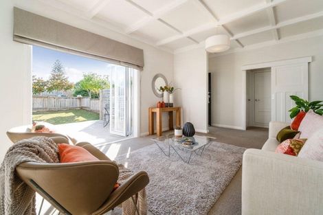 Photo of property in 797a Te Atatu Road, Te Atatu Peninsula, Auckland, 0610