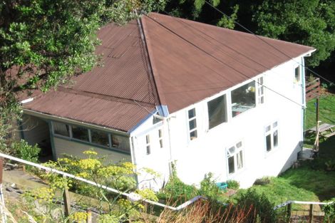 Photo of property in 22 Farnham Street, Mornington, Wellington, 6021
