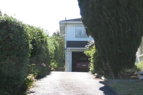 Photo of property in 2/15 Kiteroa Terrace, Rothesay Bay, Auckland, 0630