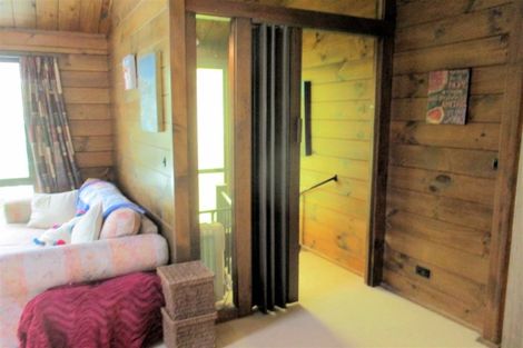 Photo of property in 1 Logan Road, Paeroa, 3600