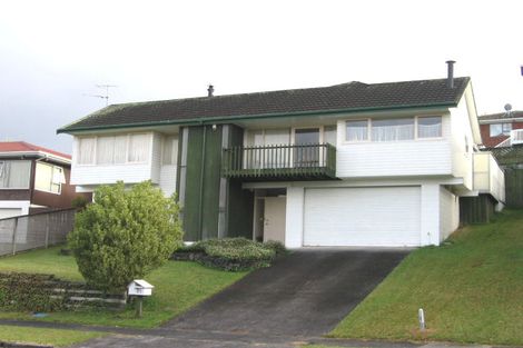 Photo of property in 27 Barlow Place, Chatswood, Auckland, 0626