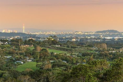 Photo of property in 55 Pinetone Road, Kumeu, 0892