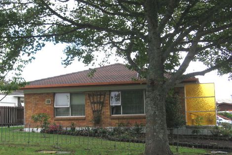 Photo of property in 1/40 Matuhi Rise, Henderson, Auckland, 0612