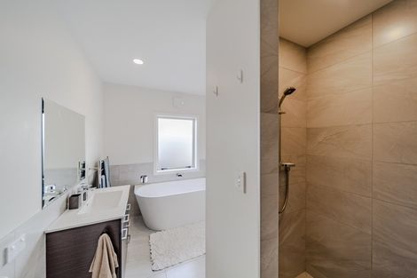 Photo of property in 168 Charles Street, Westshore, Napier, 4110