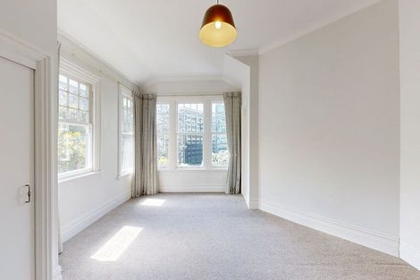 Photo of property in 44 Aurora Terrace, Kelburn, Wellington, 6012