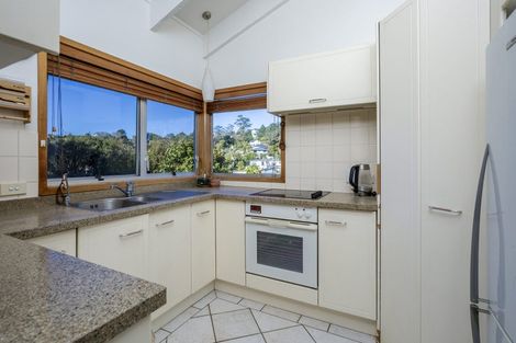 Photo of property in 2/21 Helvetia Drive, Browns Bay, Auckland, 0630