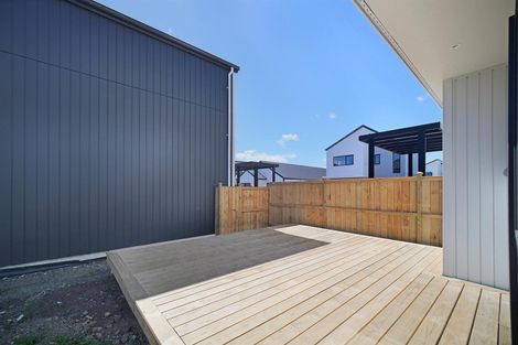 Photo of property in 161 Grove Road, Papakura, 2110
