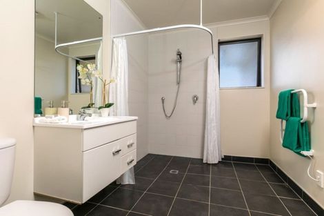 Photo of property in 181 Kyle Road, Greenhithe, Auckland, 0632