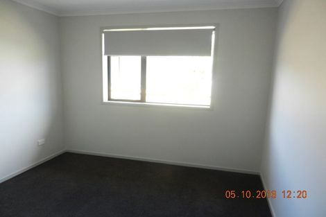 Photo of property in 3 Miami Place, One Tree Point, 0118