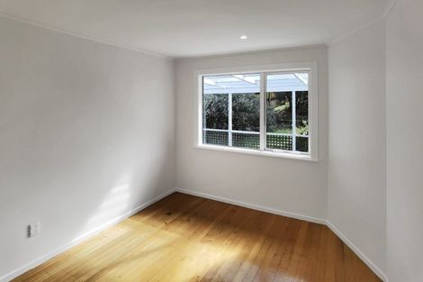 Photo of property in 11 Sycamore Drive, Sunnynook, Auckland, 0620