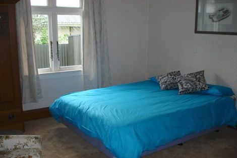 Photo of property in 42 Knowles Street, Terrace End, Palmerston North, 4410