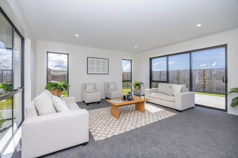 Photo of property in 6 Pukaki Place, Baverstock, 3200