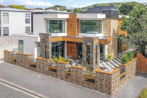 Photo of property in 90a Khandallah Road, Khandallah, Wellington, 6035