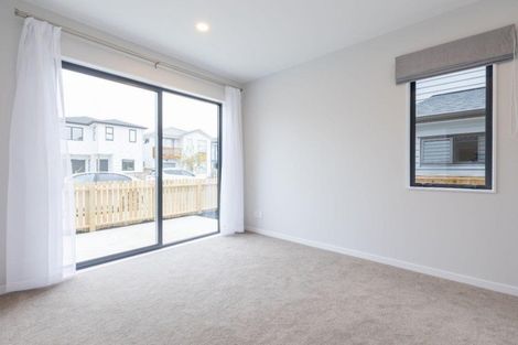 Photo of property in 29 Toanui Road, Hobsonville, Auckland, 0616