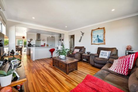 Photo of property in 29 Simons Street, Moturoa, New Plymouth, 4310