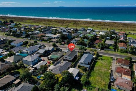 Photo of property in 226 Dickson Road, Papamoa Beach, Papamoa, 3118
