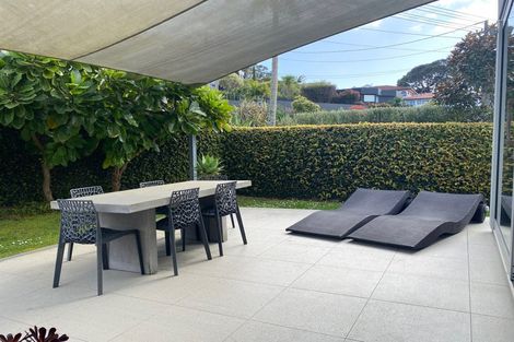 Photo of property in 2 Commodore Parry Road, Castor Bay, Auckland, 0620