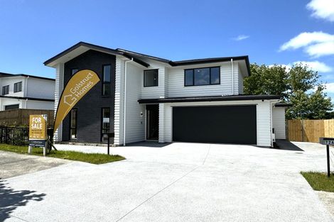 Photo of property in 72 Arran Drive, Orewa, 0931