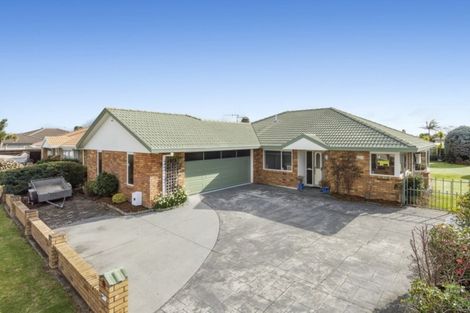 Photo of property in 18 Lotus Avenue, Mount Maunganui, 3116