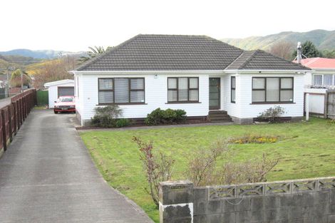 Photo of property in 68 Wainuiomata Road, Wainuiomata, Lower Hutt, 5014