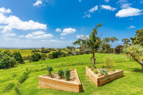 Photo of property in 59 Wairimu Way, Waipu, 0582