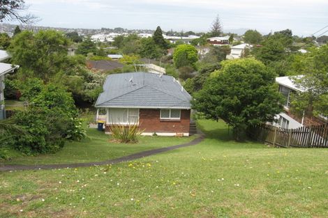 Photo of property in 2/78 Chivalry Road, Glenfield, Auckland, 0629