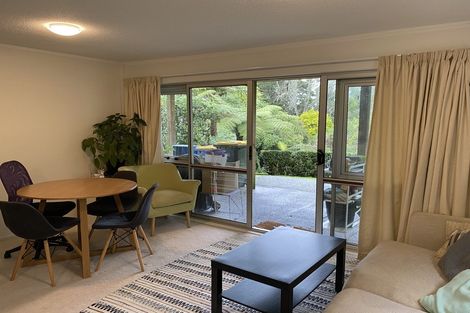 Photo of property in 22 James Evans Drive, Northcote, Auckland, 0627