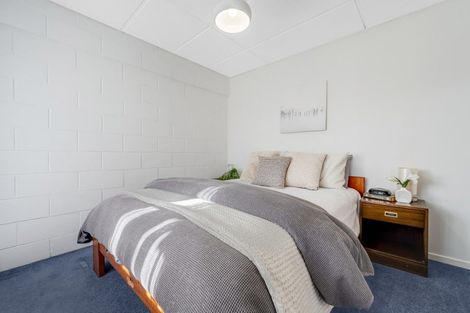 Photo of property in 8 Fielding Crescent, Farm Cove, Auckland, 2012