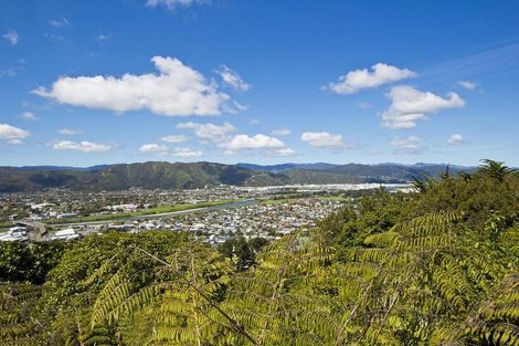 Photo of property in 64 Mulberry Street, Maungaraki, Lower Hutt, 5010