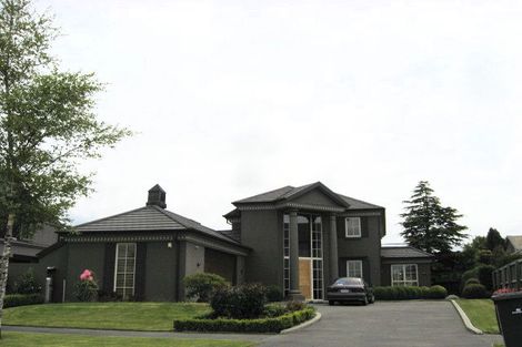 Photo of property in 40 Chateau Drive, Burnside, Christchurch, 8053