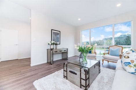 Photo of property in 17 Jeroboam Loop, Kumeu, 0810