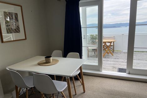 Photo of property in 58 Ferry Road, Days Bay, Lower Hutt, 5013